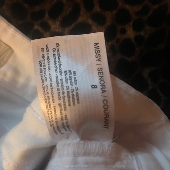 NWOT Vintage America white capris - Picture 9 of 9